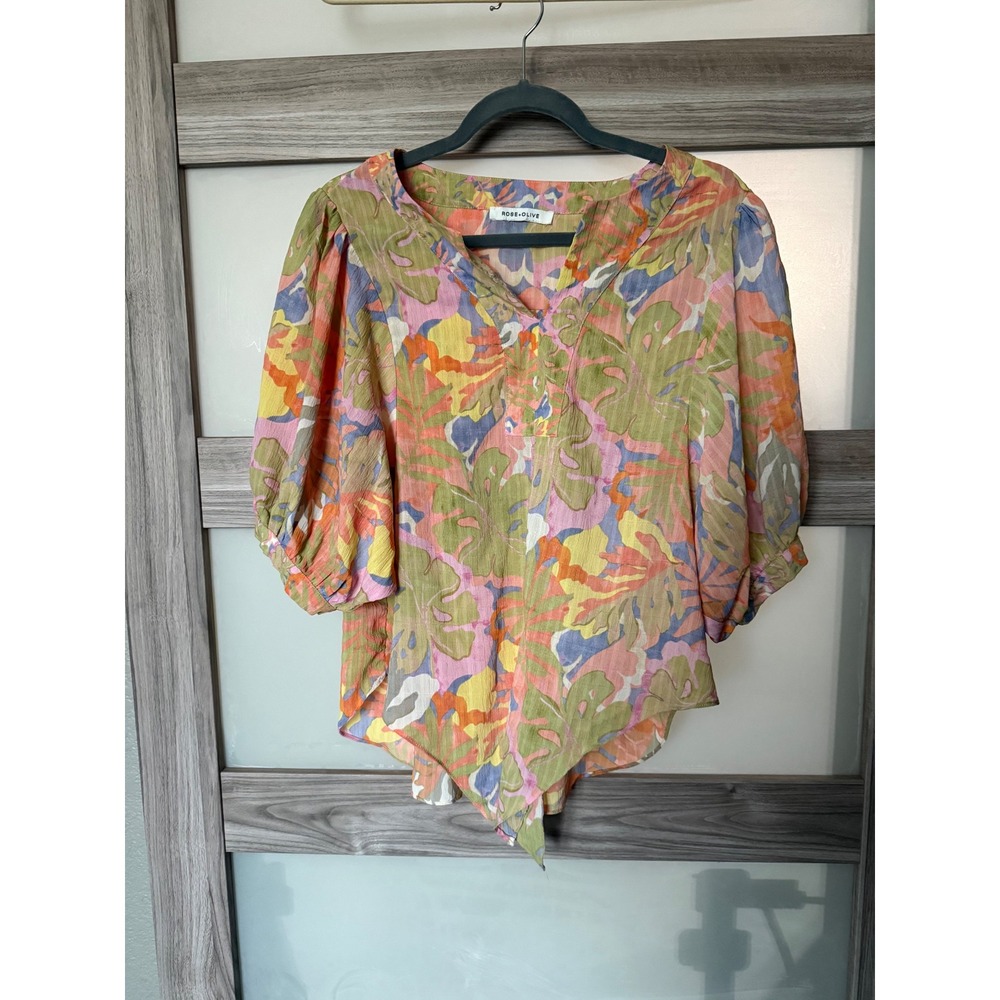 Rose + Olive Tropical Leaf Tie Front Puff Sleeve Blouse approx Med - Large